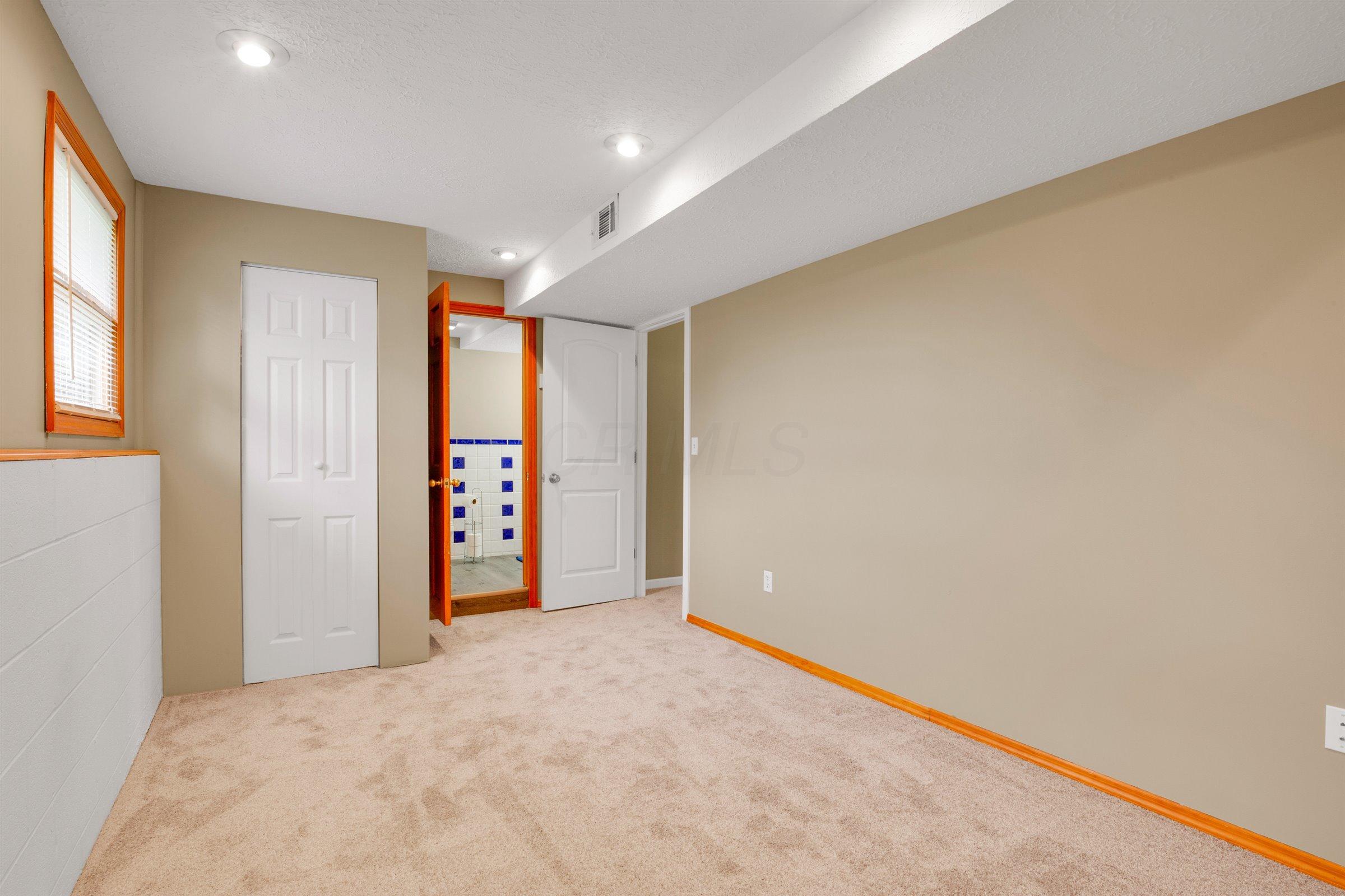 5660 Clover Valley Road Johnstown, OH 43031 - Photo 29 of 43