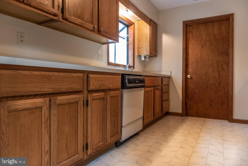 113 Windjammer Road Ocean Pines, MD 21811 - Photo 14 of 36