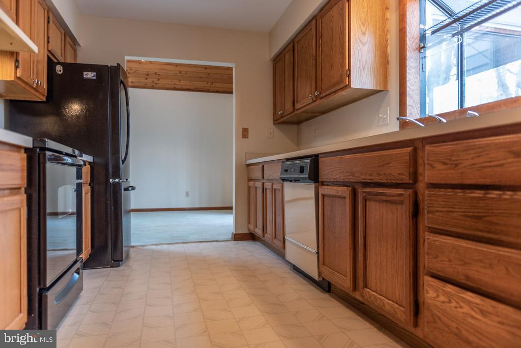 113 Windjammer Road Ocean Pines, MD 21811 - Photo 18 of 36