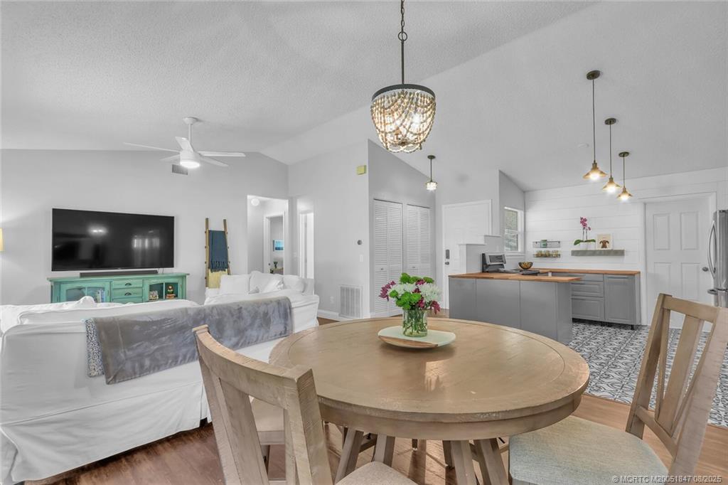 6679 Southeast Raintree Avenue Stuart, FL 34997 - Photo 10 of 35 Gallery Image 10