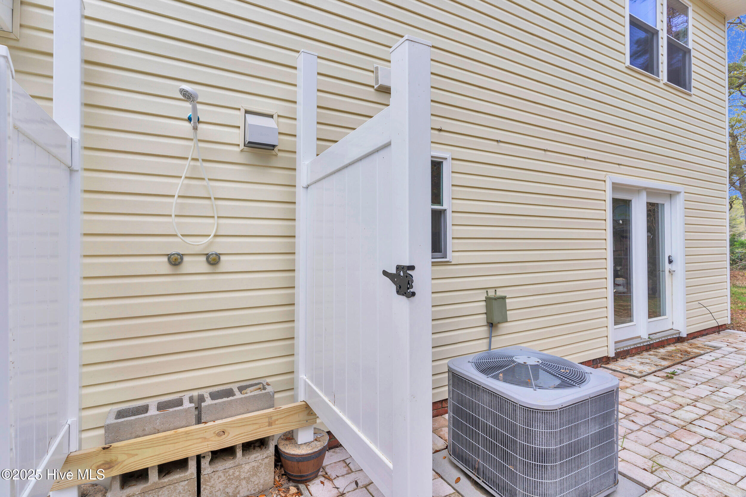 205 Hickory Knoll Road Wilmington, NC 28409 - Photo 32 of 47 205hickoryknollrd_00032