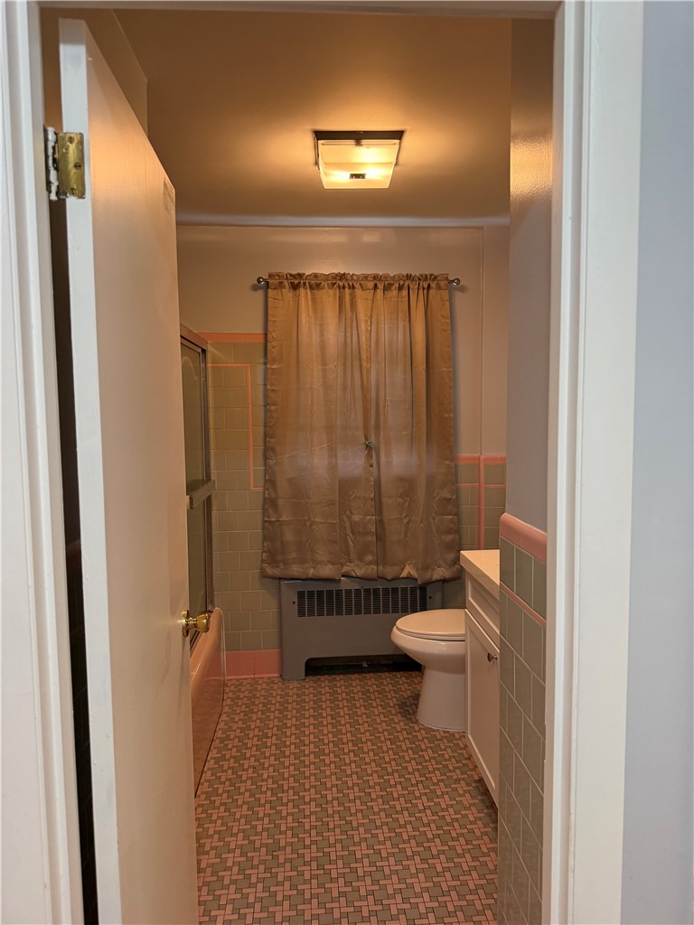 178 Sisson Street Providence, RI 02909 - Photo 9 of 20
