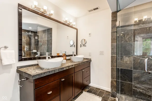 $5,500 | 5758 Wildwood Avenue, Indianapolis, IN 46220