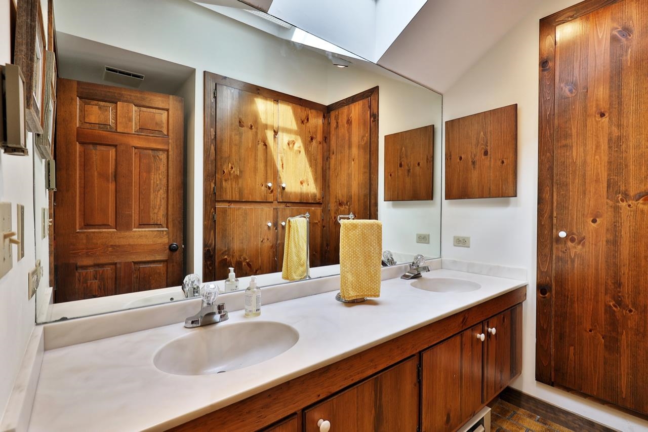 284 Soaring Hawk Road Plymouth, VT 05056 - Photo 8 of 40 Gallery Image 8