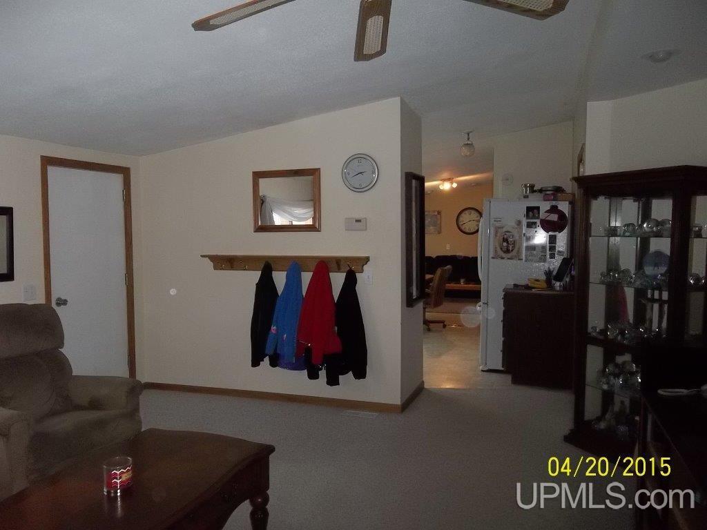 5001 Danforth Road Escanaba, MI 49829 - Photo 12 of 15