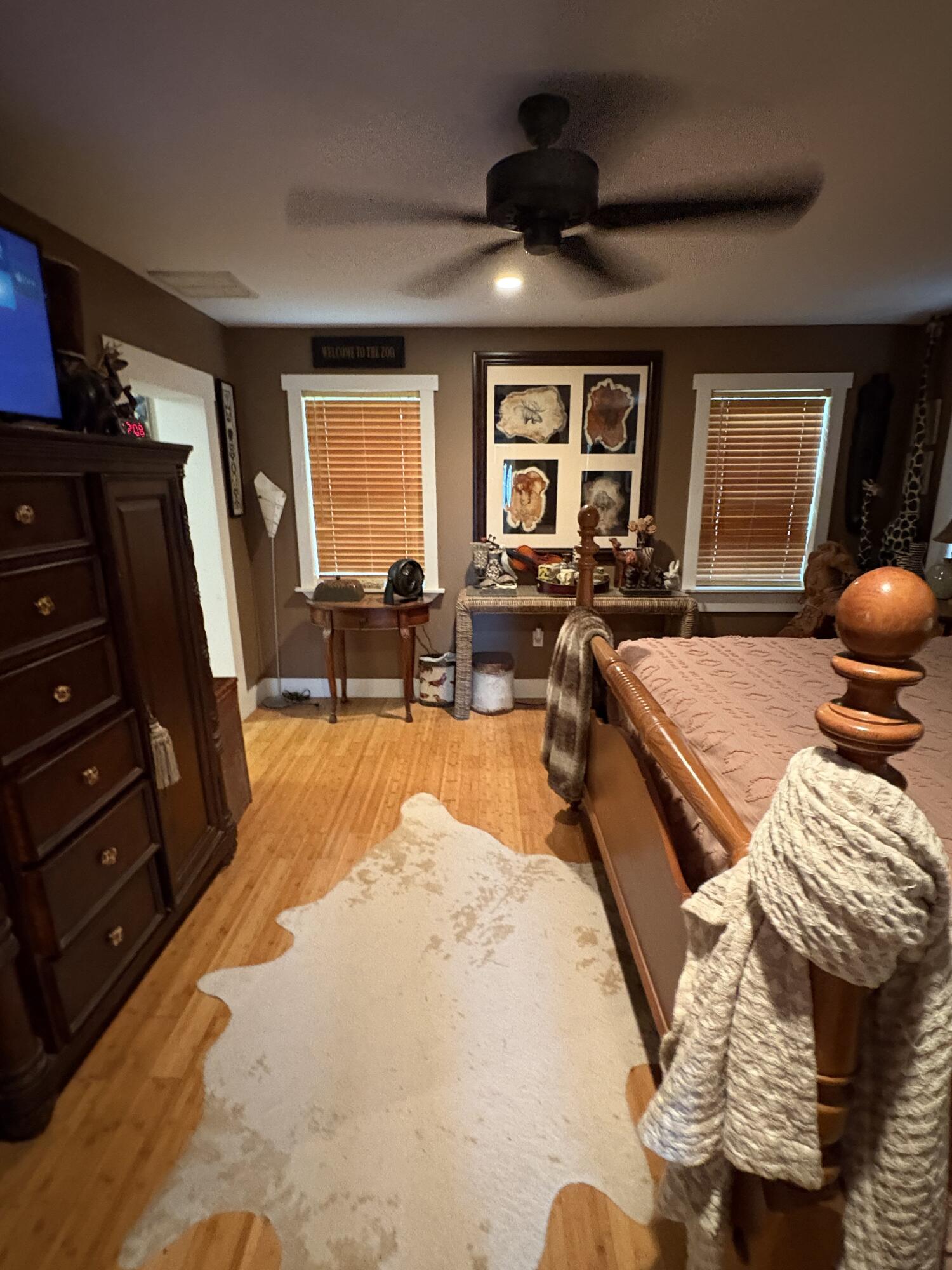 335 Acacia Street Santa Rosa Beach, FL 32459 - Photo 14 of 36 a view of a livingroom with furniture and window