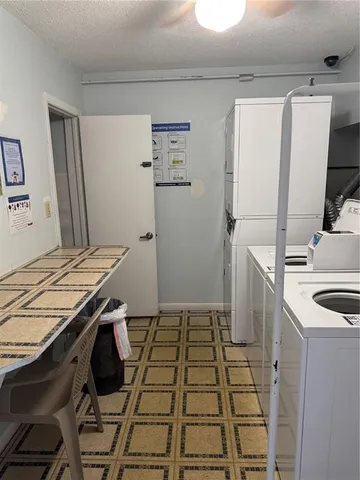 $152,000 | 5267 81st Street North, Unit 26, St. Petersburg, FL 33709