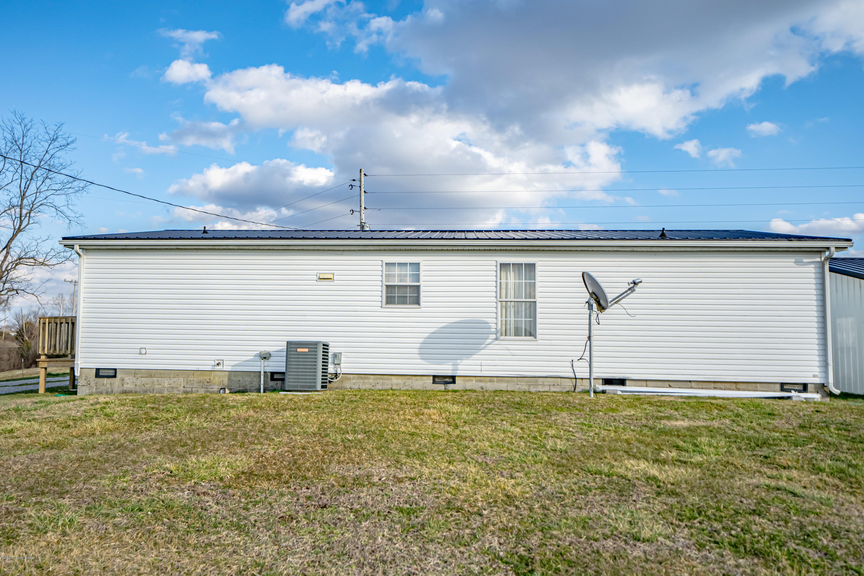 1120 Kays Road Lawrenceburg, KY 40342 - Photo 48 of 55 DSC04696