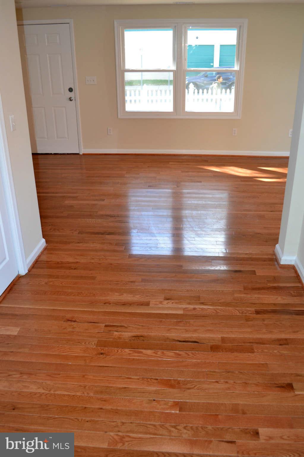 7715 Fenton Street Silver Spring, MD 20910 - Photo 11 of 30 Living Room