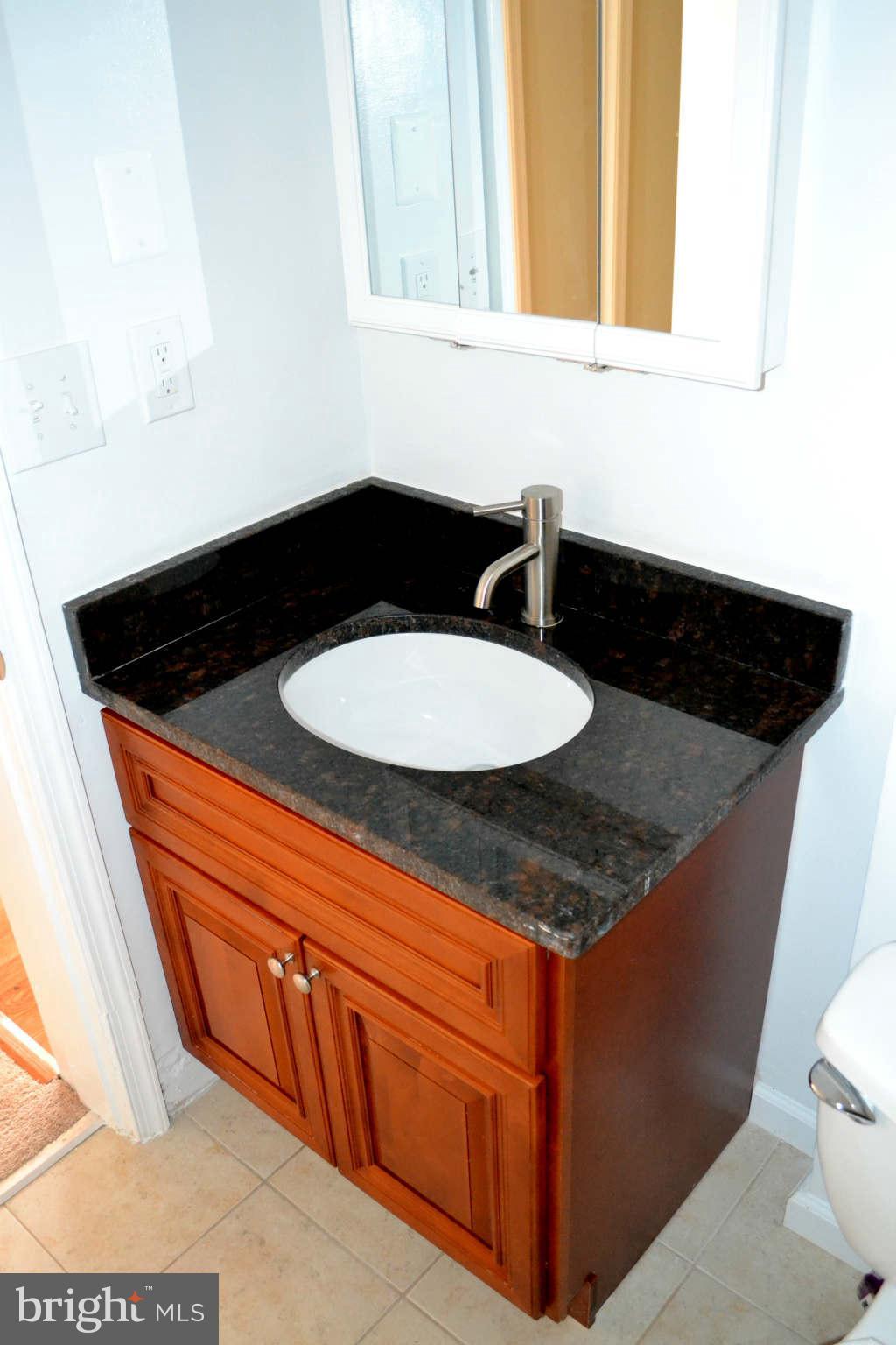 7715 Fenton Street Silver Spring, MD 20910 - Photo 13 of 30 Bath