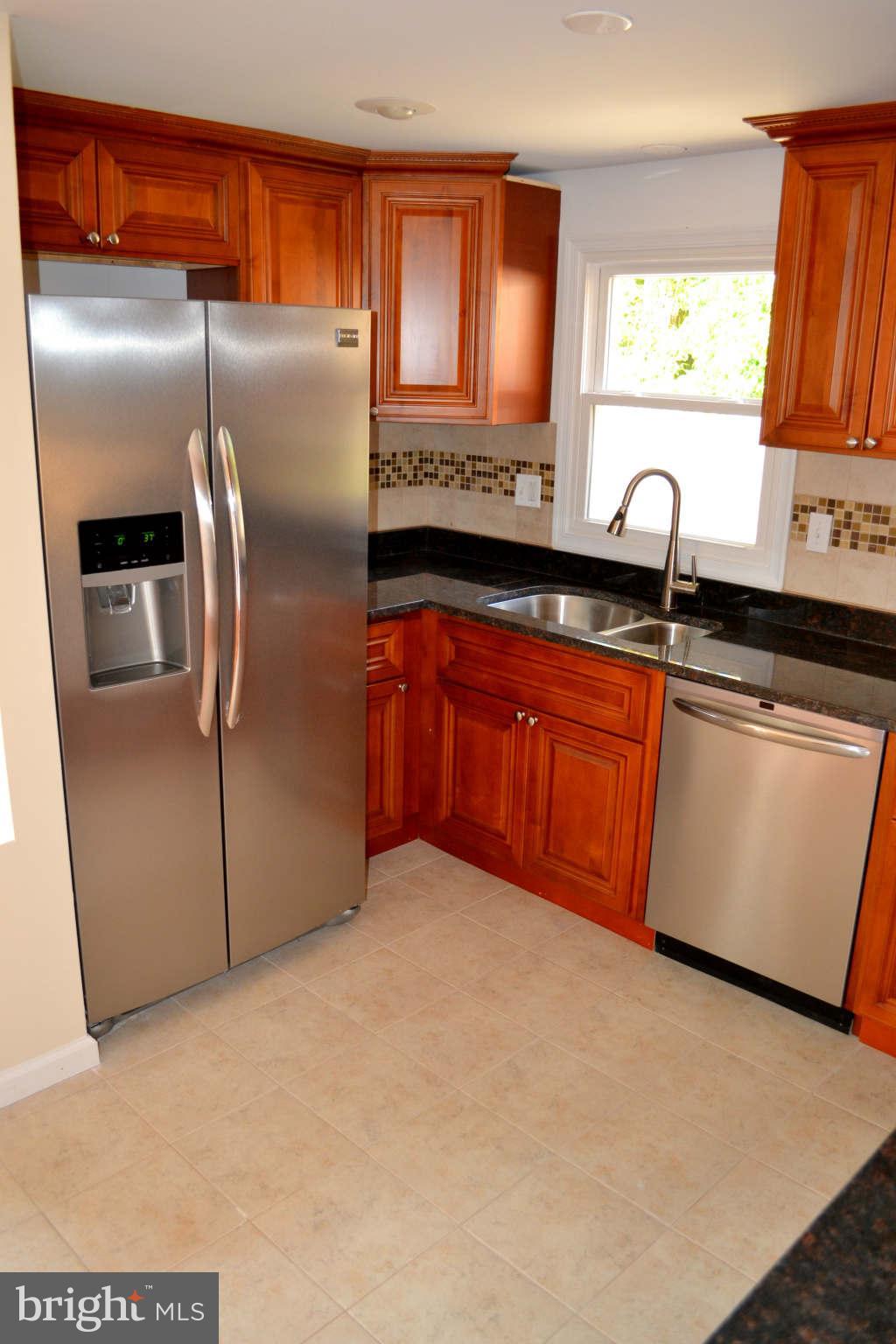 7715 Fenton Street Silver Spring, MD 20910 - Photo 5 of 30 Kitchen