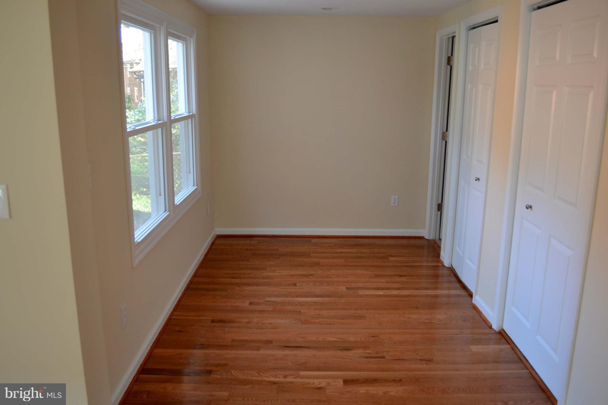 7715 Fenton Street Silver Spring, MD 20910 - Photo 10 of 30 Living Room