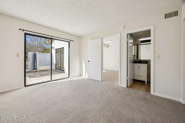 $1,799 | 1604 Challenger Court West, Unit 1604, Jacksonville, FL 32233