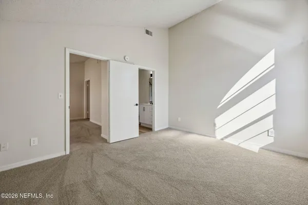 $1,799 | 1604 Challenger Court West, Unit 1604, Jacksonville, FL 32233
