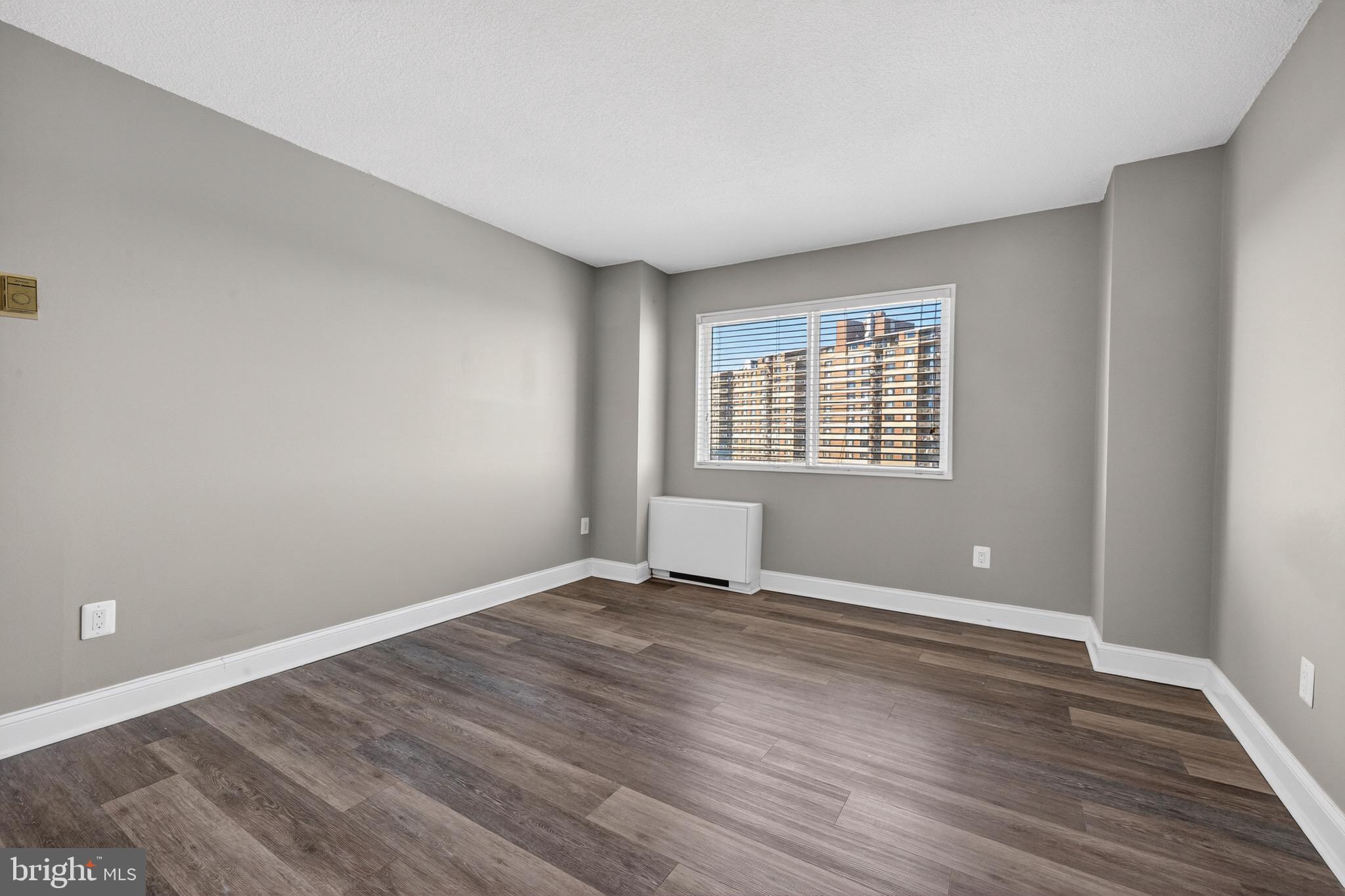1121 University Boulevard West, Unit 912B Silver Spring, MD 20902 - Photo 22 of 29 Bedroom