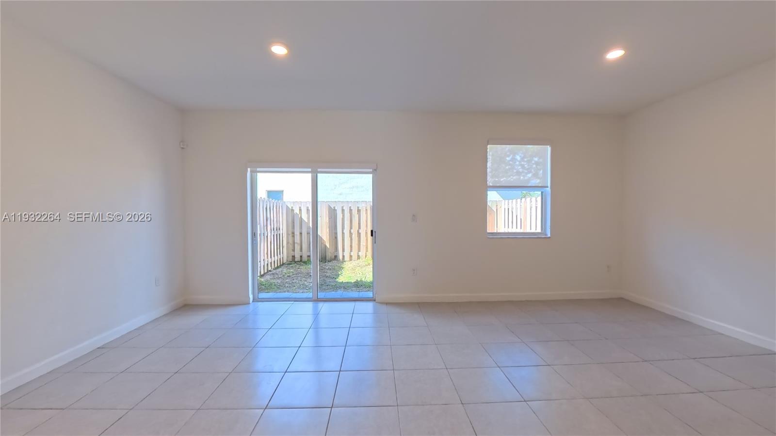 1114 Southeast 27th Street Homestead, FL 33035 - Photo 5 of 25