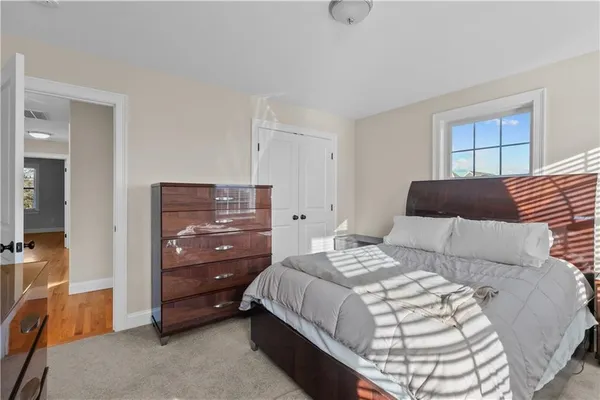$5,250 | 24 Randolph Way, Portsmouth, RI 02871