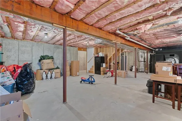 $5,250 | 24 Randolph Way, Portsmouth, RI 02871