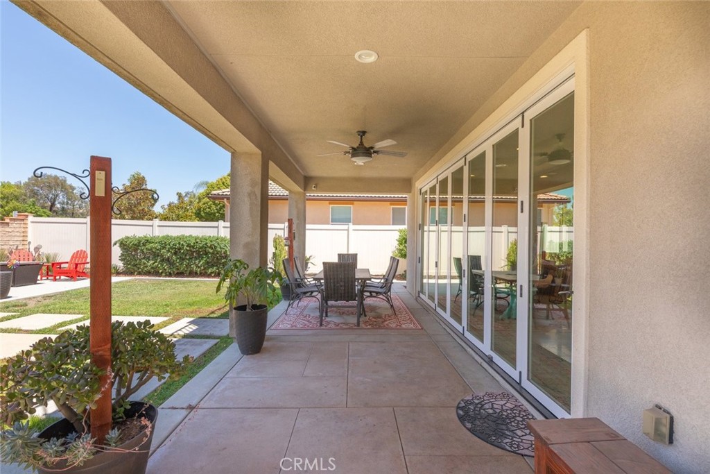 31134 Maverick Lane Temecula, CA 92591 - Photo 18 of 22 a lobby with furniture and floor to ceiling window