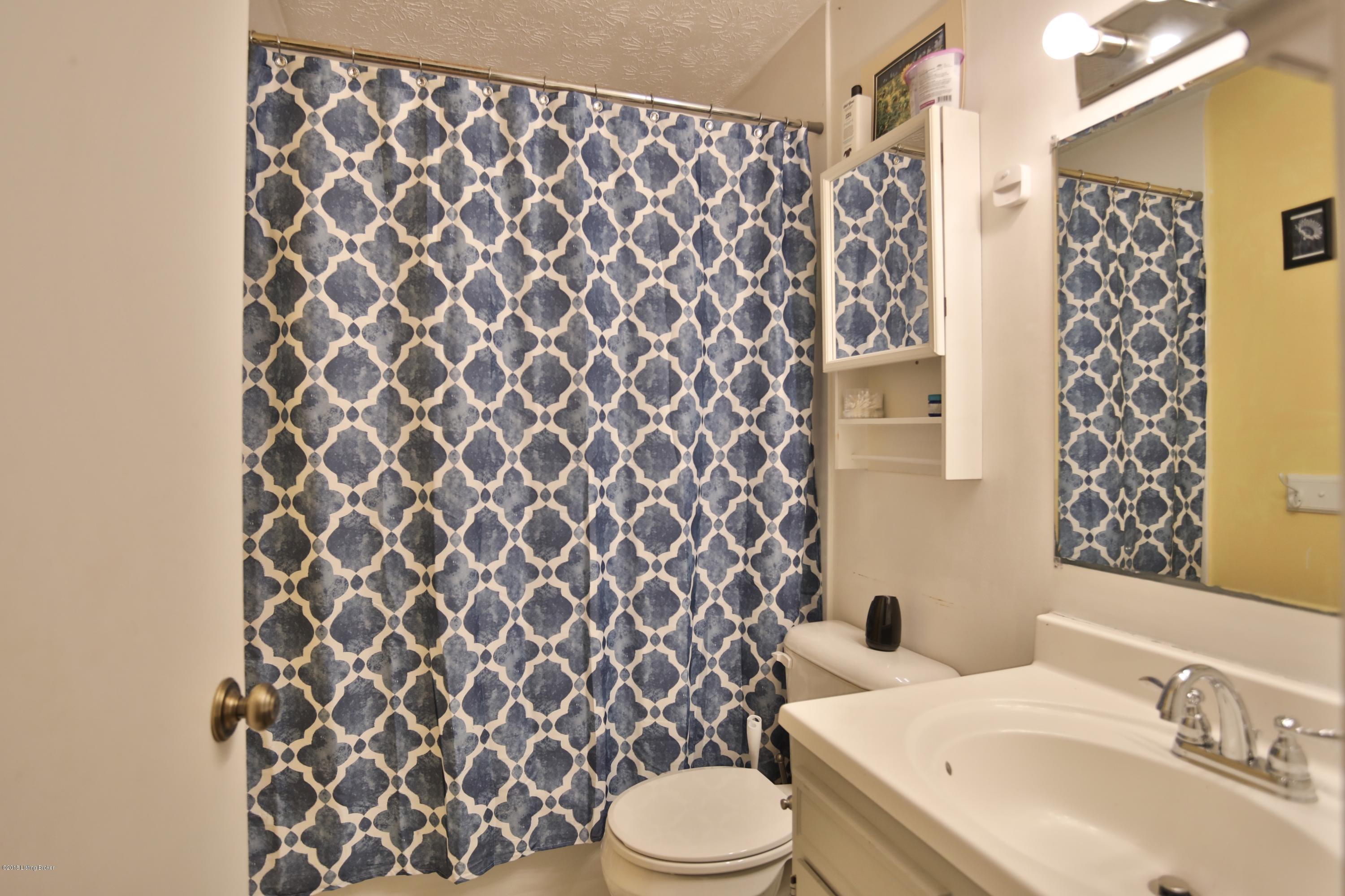 6203 Park Road Crestwood, KY 40014 - Photo 12 of 22 4E0A7293
