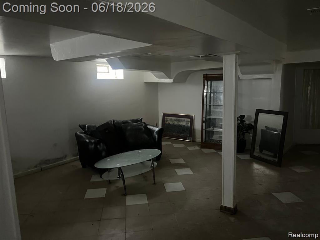 18693 Whitcomb Detroit, MI 48235 - Photo 20 of 21