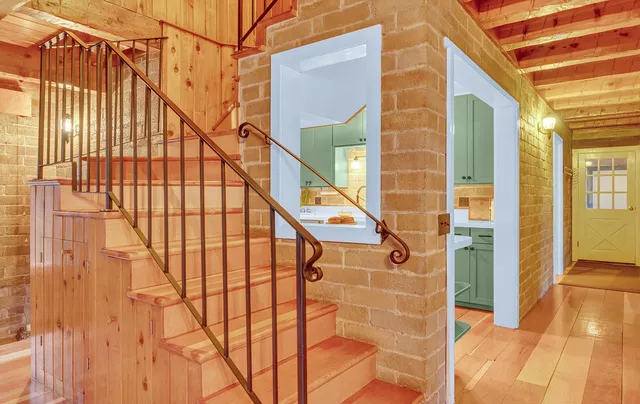 a view of an entryway