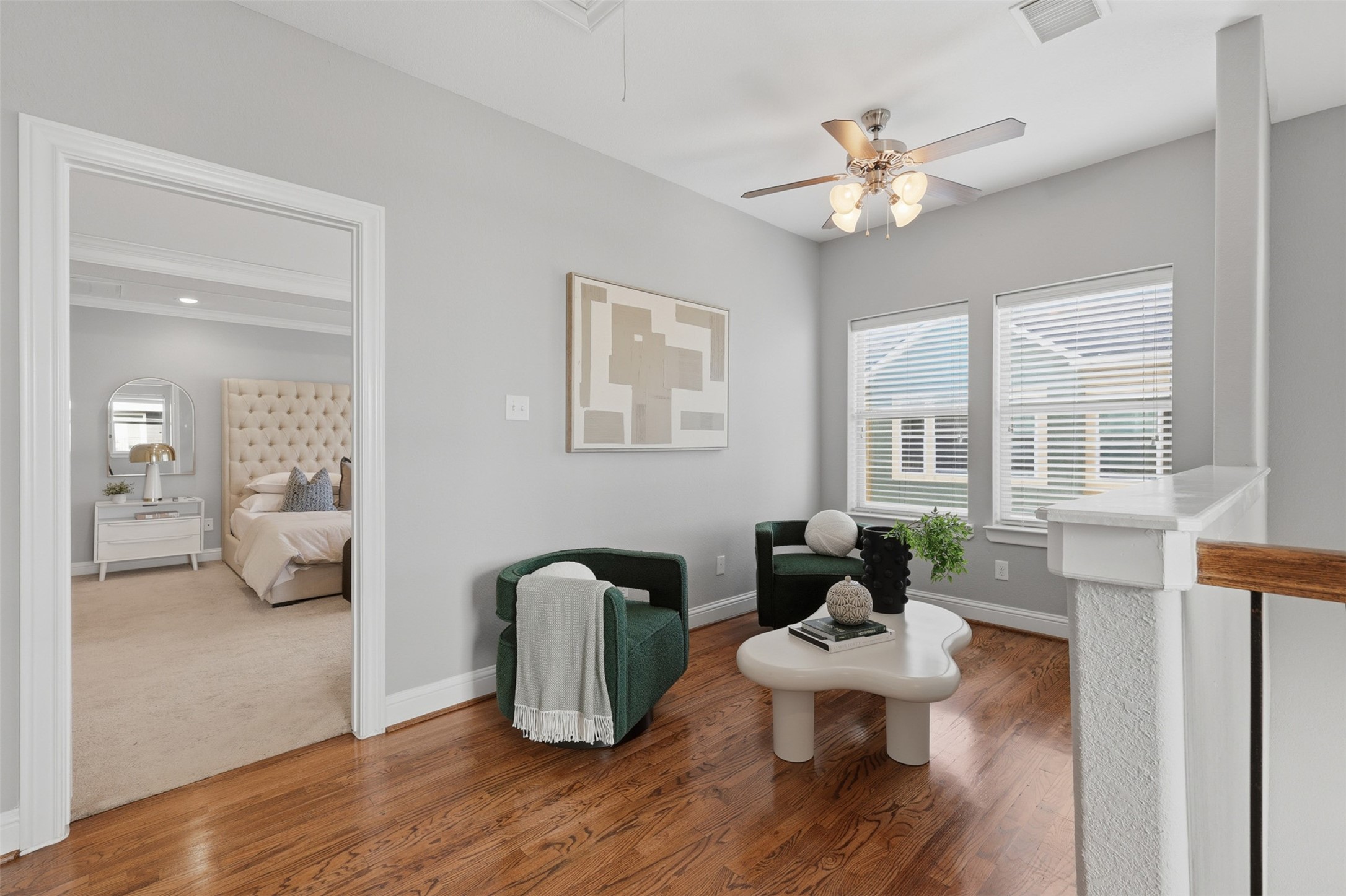 2316 Beall Street Houston, TX 77008 - Photo 7 of 30 Third floor offers a versatile flex space, ideal for an office, workout area, or additional lounging.