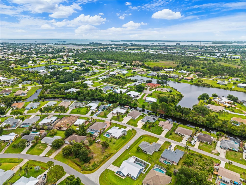 858 George Street Sebastian, FL 32958 - Photo 4 of 36