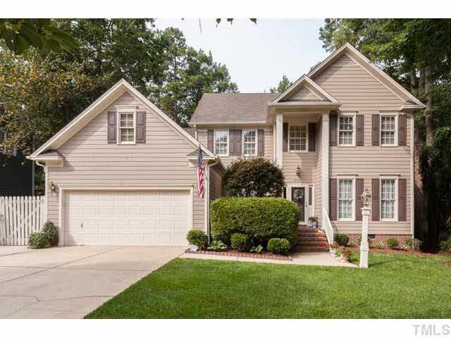 5129 Fairmead Circle Raleigh, NC 27613 - Photo 1 of 25 a front view of a house with a yard