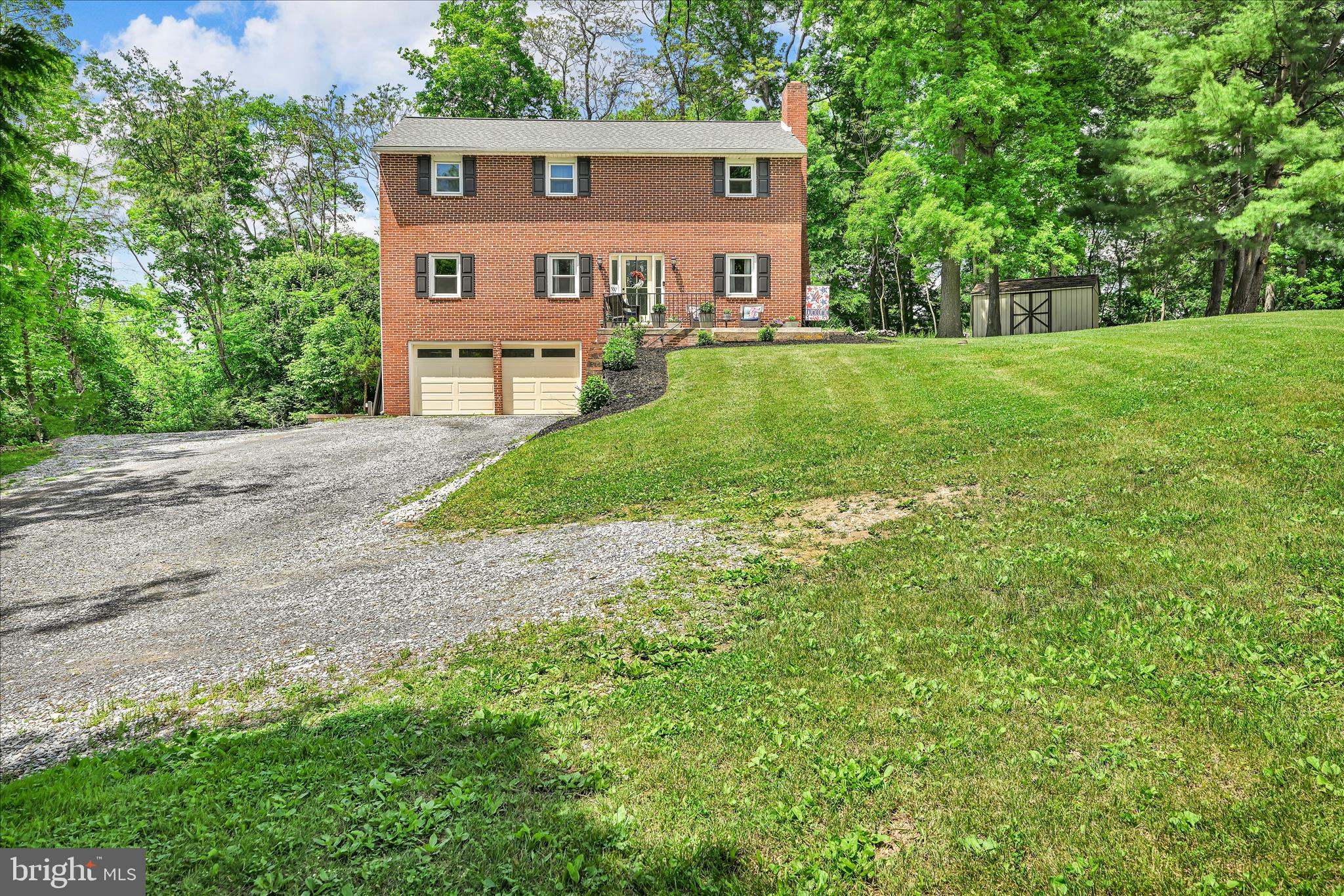 253 Piketown Road Harrisburg, PA 17112 - Photo 2 of 43 Exterior Front