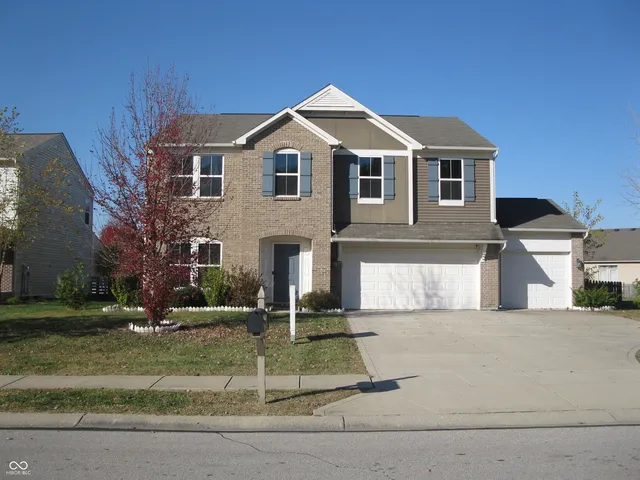 $400,000 | 2220 McGregor Court, Avon, IN 46123