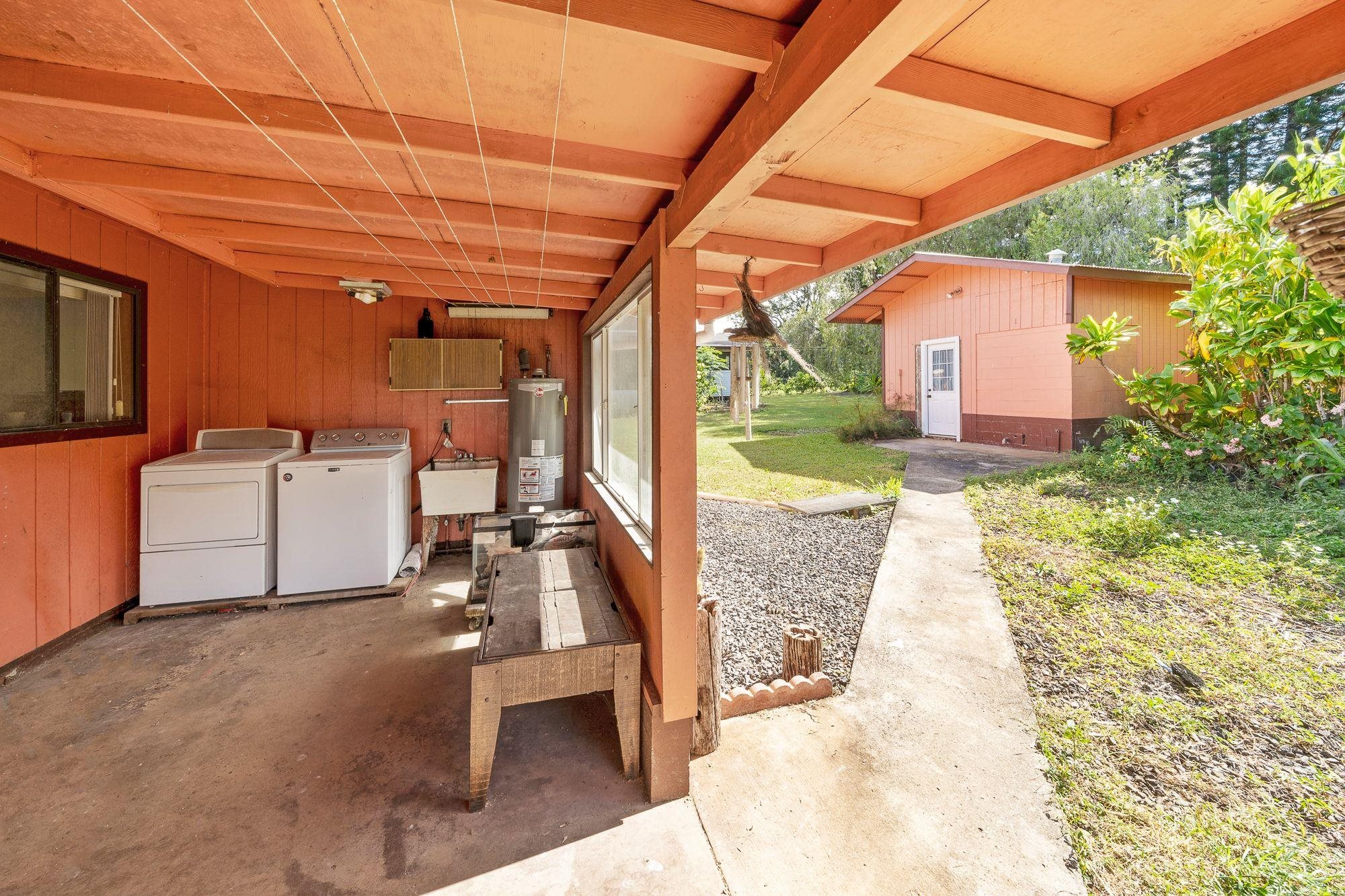 1000 West Kuiaha Road Haiku, HI 96708 - Photo 21 of 30 Gallery Image 21