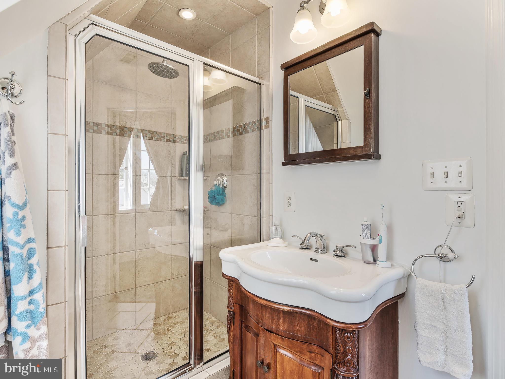 4601 Amherst Road College Park, MD 20740 - Photo 24 of 42 Master Bath