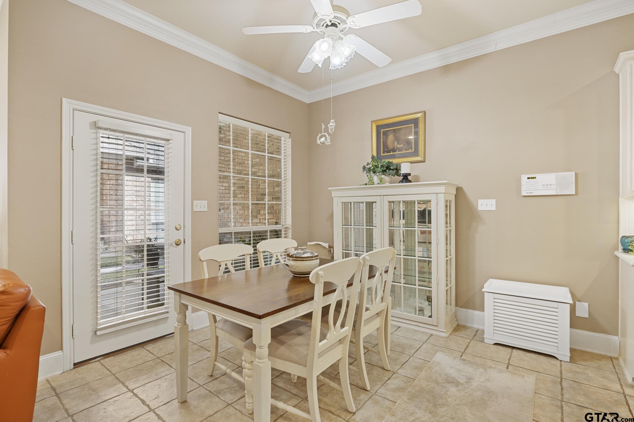 2418 Homestead Lane Tyler, TX 75701 - Photo 10 of 29