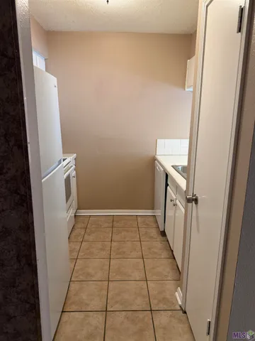 $1,300 | 183 Sandra Del Mar Drive, Mandeville, LA 70448