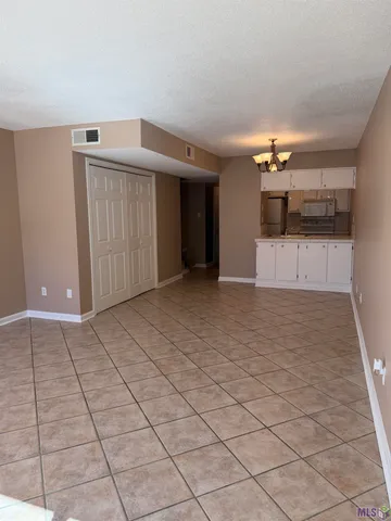 $1,300 | 183 Sandra Del Mar Drive, Mandeville, LA 70448