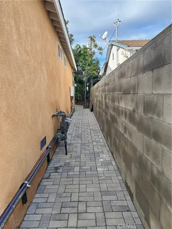 $2,500 | 21323 Conradi Avenue, Torrance, CA 90502