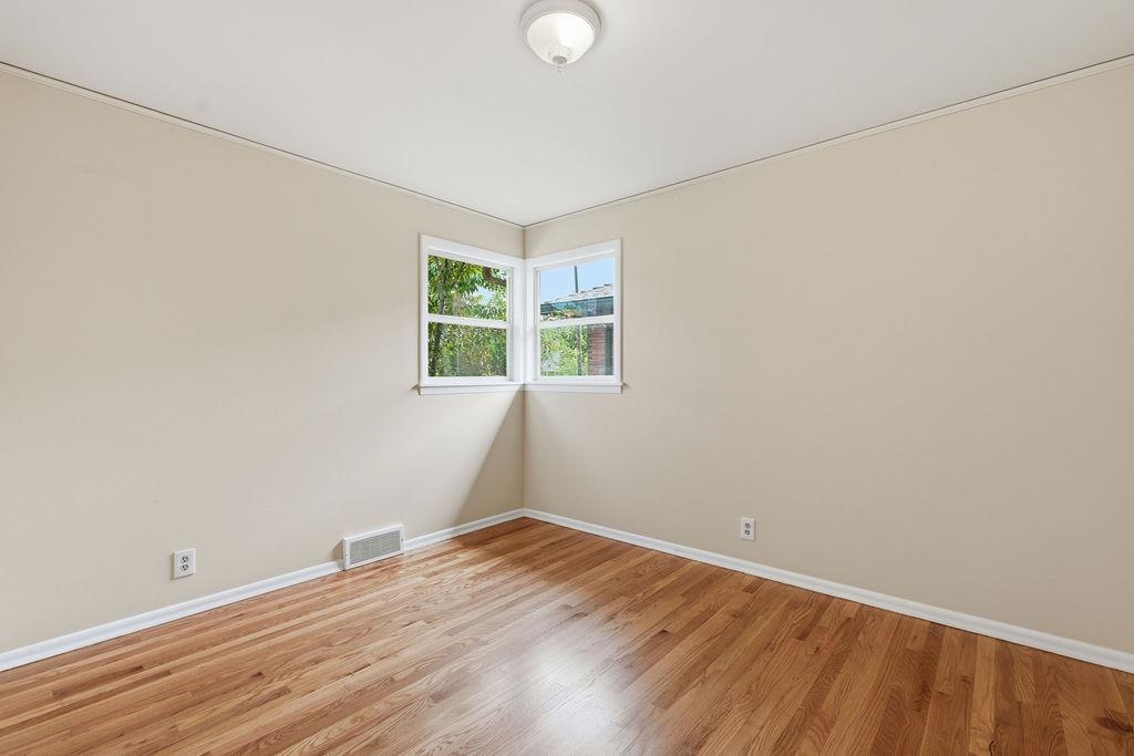 3003 South Bernard Street Spokane, WA 99203 - Photo 14 of 42