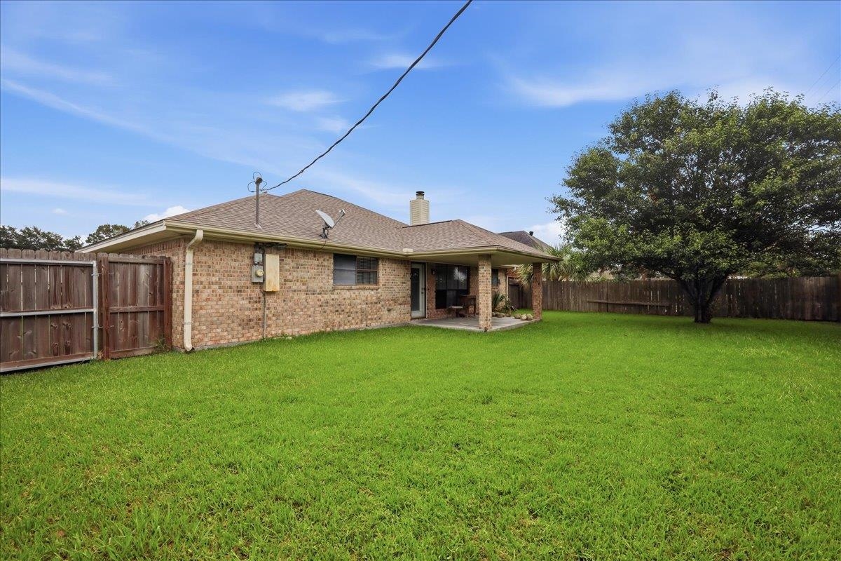 2431 Postoak Lane Groves, TX 77619 - Photo 21 of 22