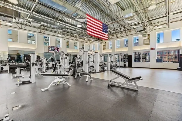 $3,200 | 88 Morgan Street, Unit 305, Jersey City, NJ 07302