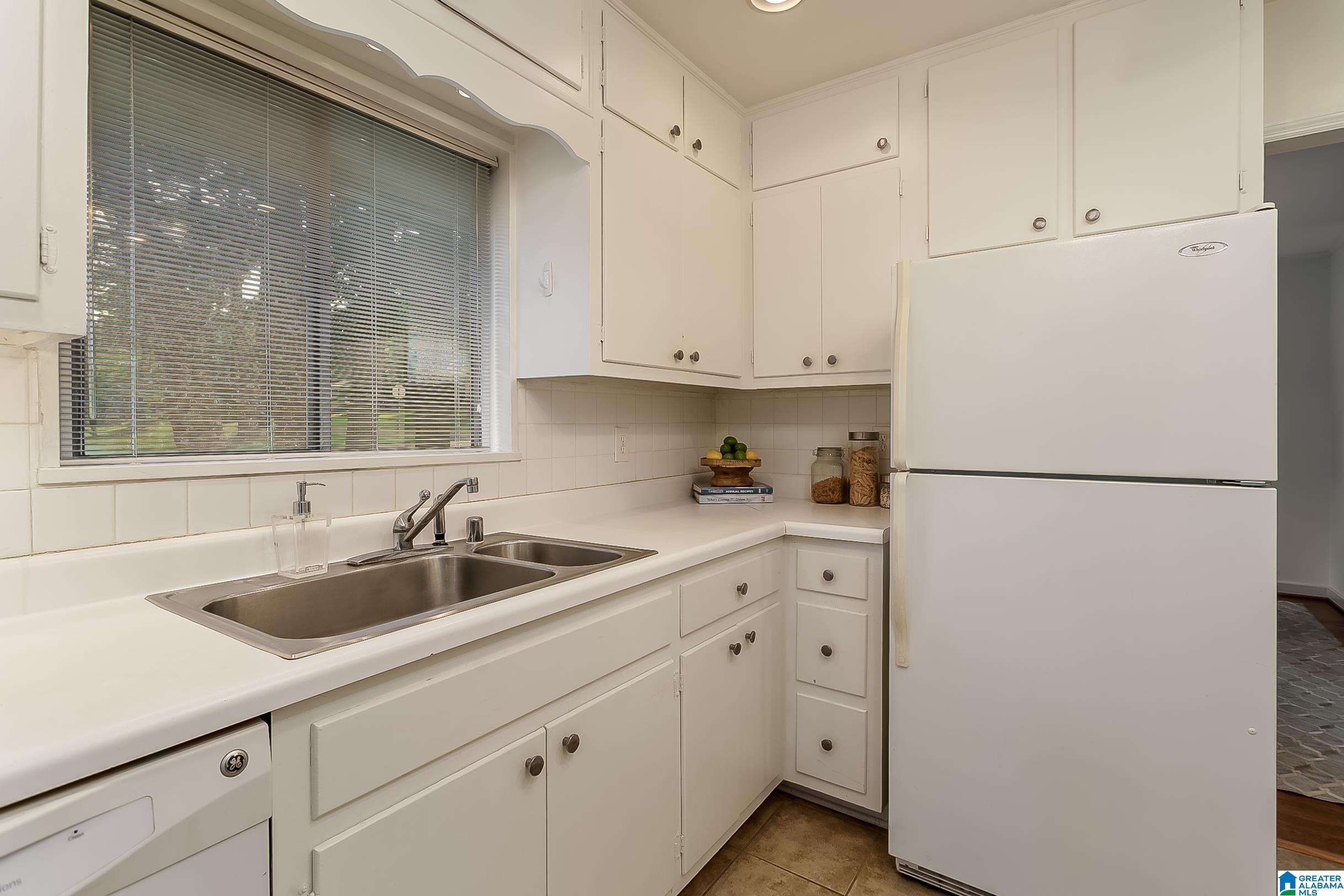 4301 Warren Road Birmingham, AL 35213 - Photo 17 of 38