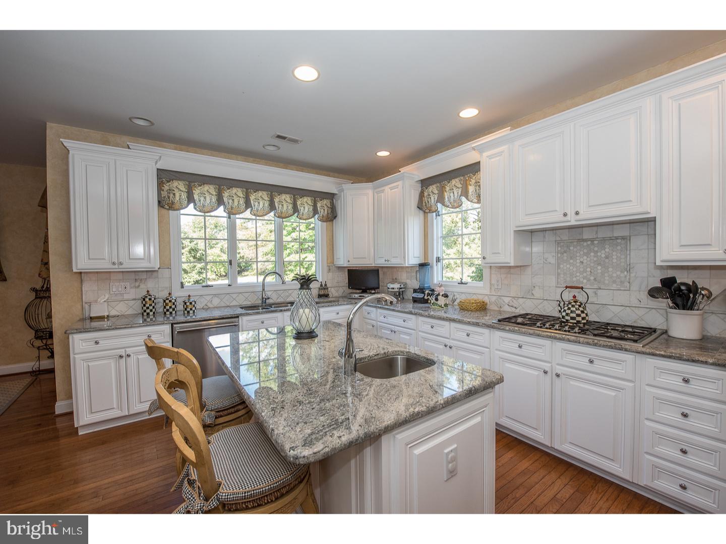 2119 Inverness Lane Berwyn, PA 19312 - Photo 10 of 25 Gallery Image 10