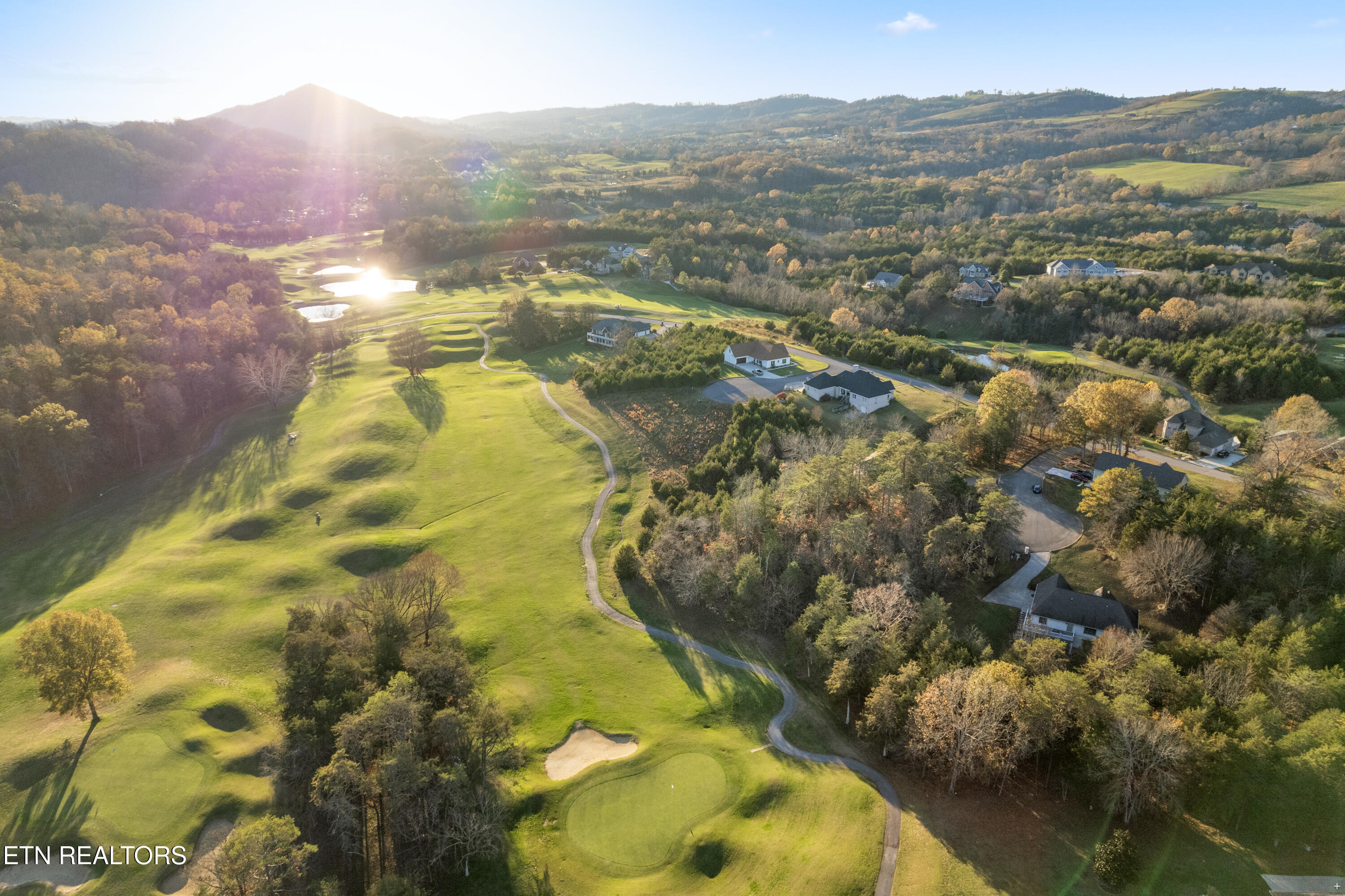 132 Legends Place Tazewell, TN 37879 - Photo 9 of 18 Positive Perceptions-5
