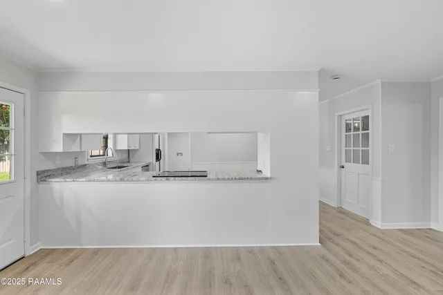 $1,995 | 119 Canada Drive, Lafayette, LA 70506