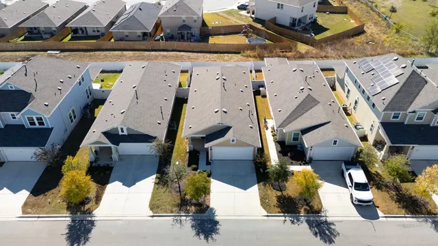 $270,000 | 137 Appleberry Lane, Elgin, TX 78621