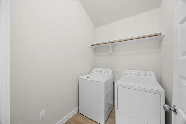 $270,000 | 137 Appleberry Lane, Elgin, TX 78621