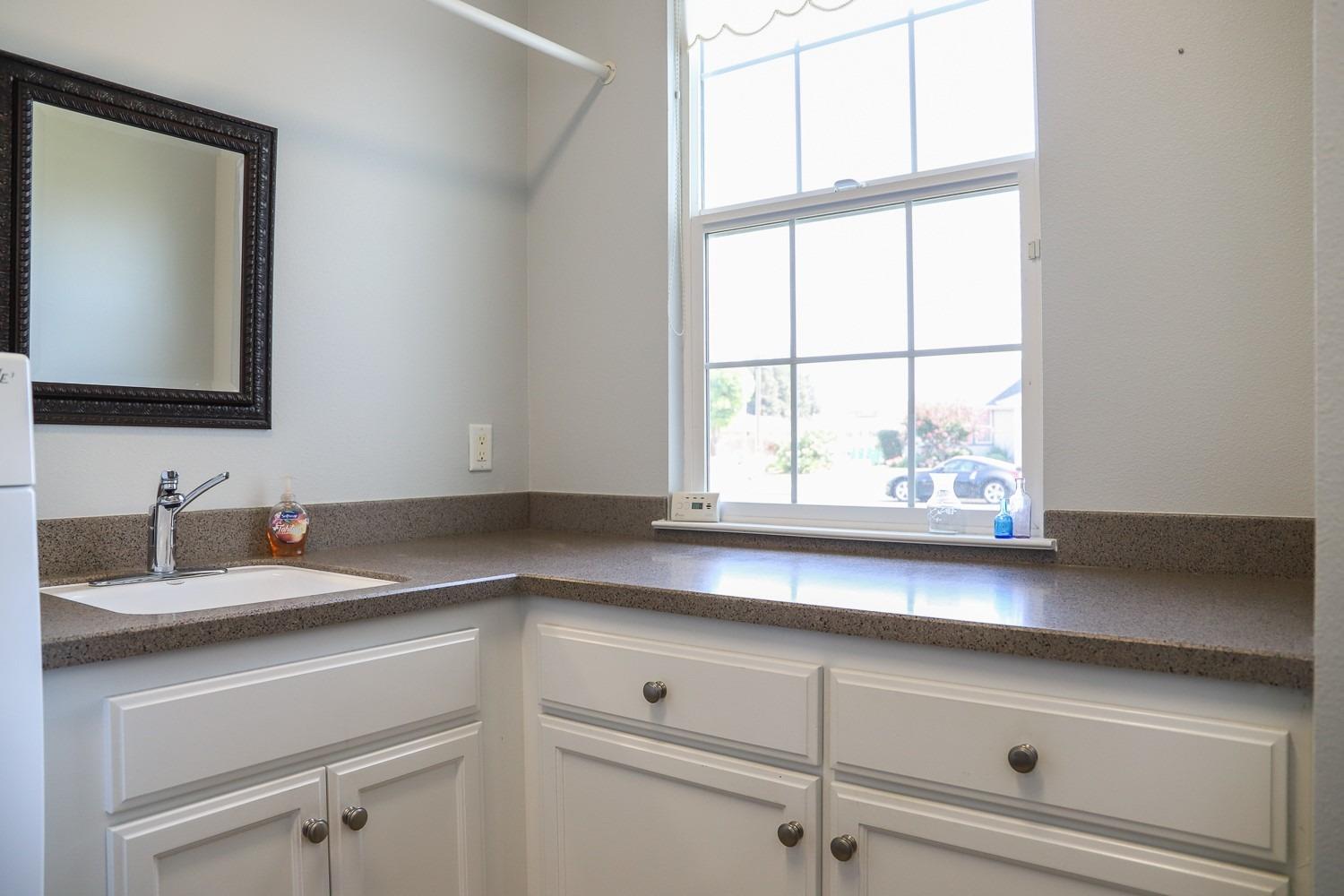 1006 Lorene Avenue Fowler, CA 93625 - Photo 24 of 29