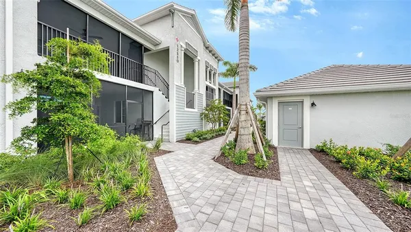 $7,500 | 12550 Galapagos Court, Unit 206, Venice, FL 34293