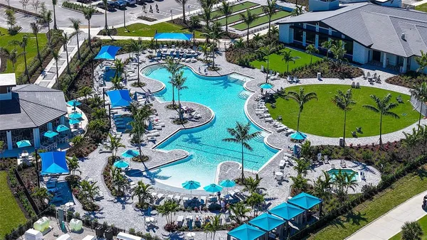 $7,500 | 12550 Galapagos Court, Unit 206, Venice, FL 34293