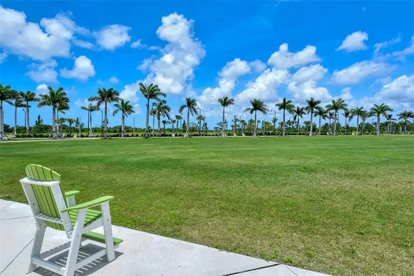 $7,500 | 12550 Galapagos Court, Unit 206, Venice, FL 34293